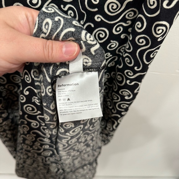 Reformation Astrid Midi Dress Spiral Print Black White Small - Picture 5 of 8
